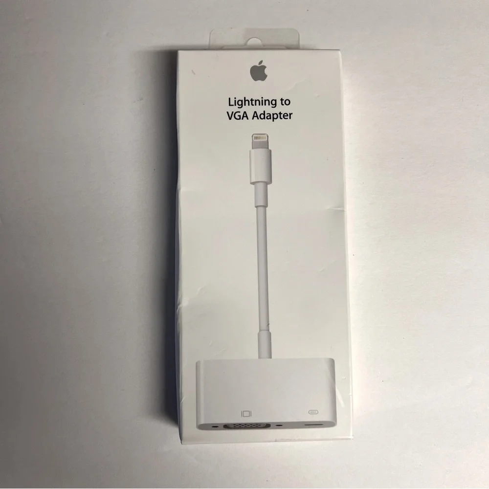 Apple Lightning to VGA Adapter White Sealed For TV